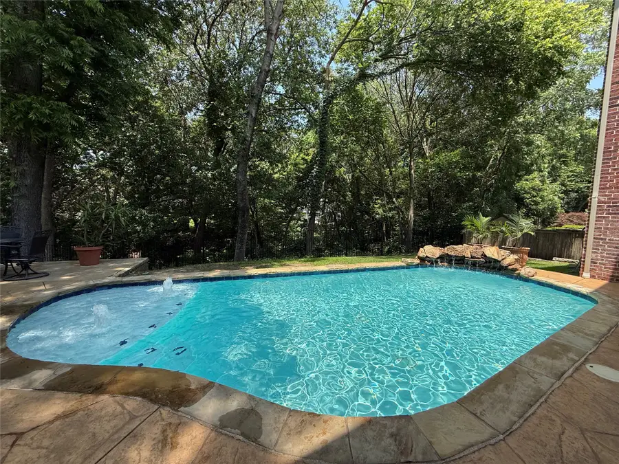 2112 Surrey Lane, McKinney, TX 75072 - #2