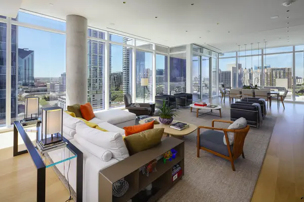 1747 Leonard Street #1102, Dallas, TX 75201