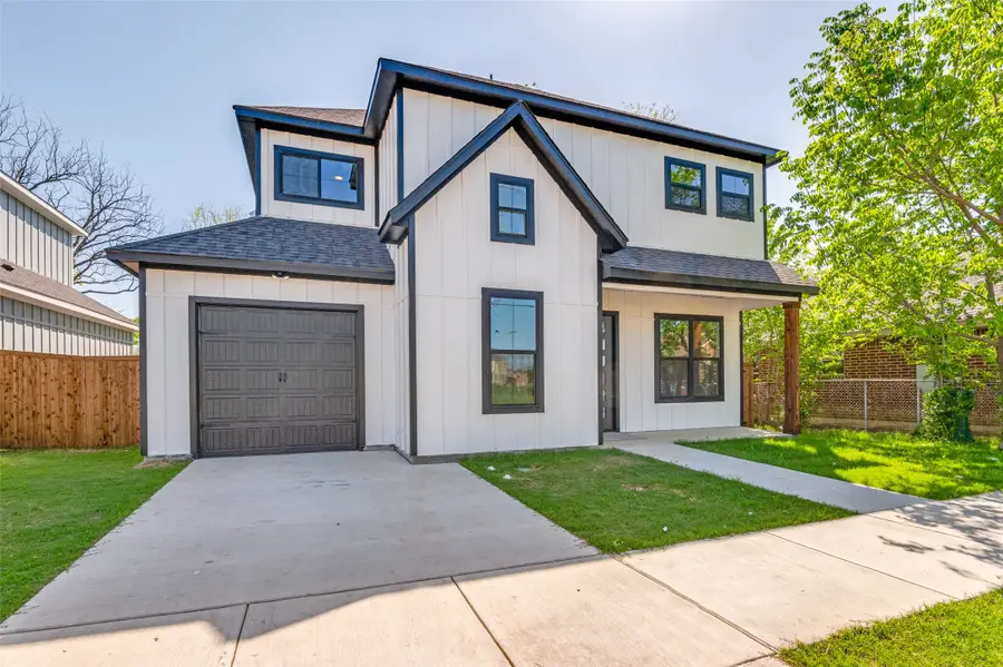 706 Perry Avenue, Waxahachie, TX 75165 - #2