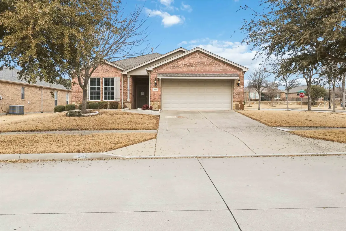 942 Carrington Greens Drive, Frisco, TX 75036 - #1