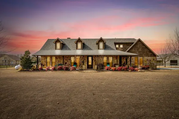 160 Goodnight Trail, Rhome, TX 76078