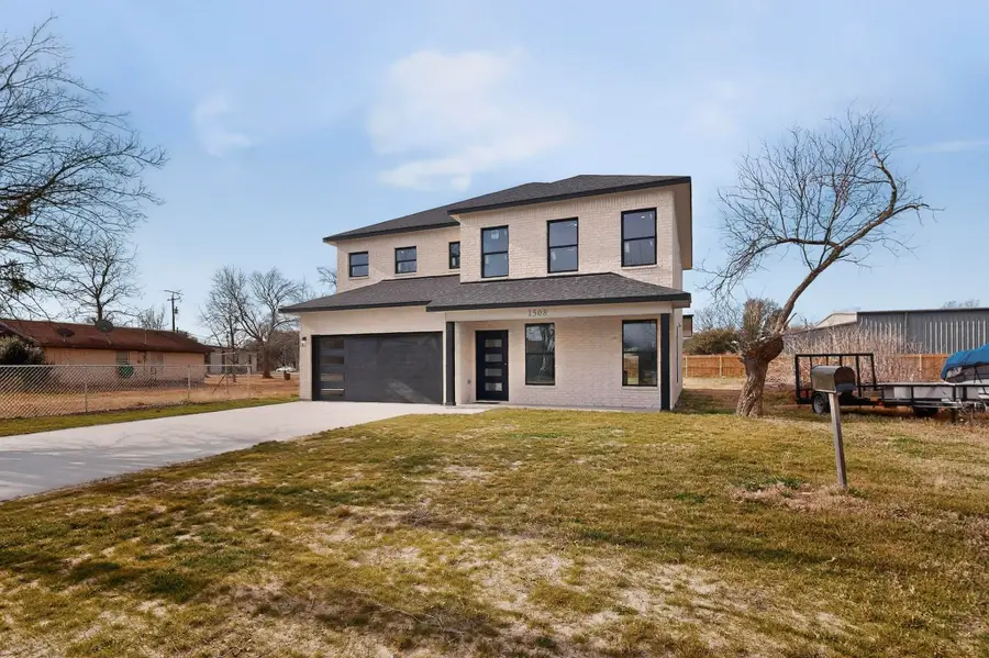 1508 Park Street, Kaufman, TX 75142 - #2