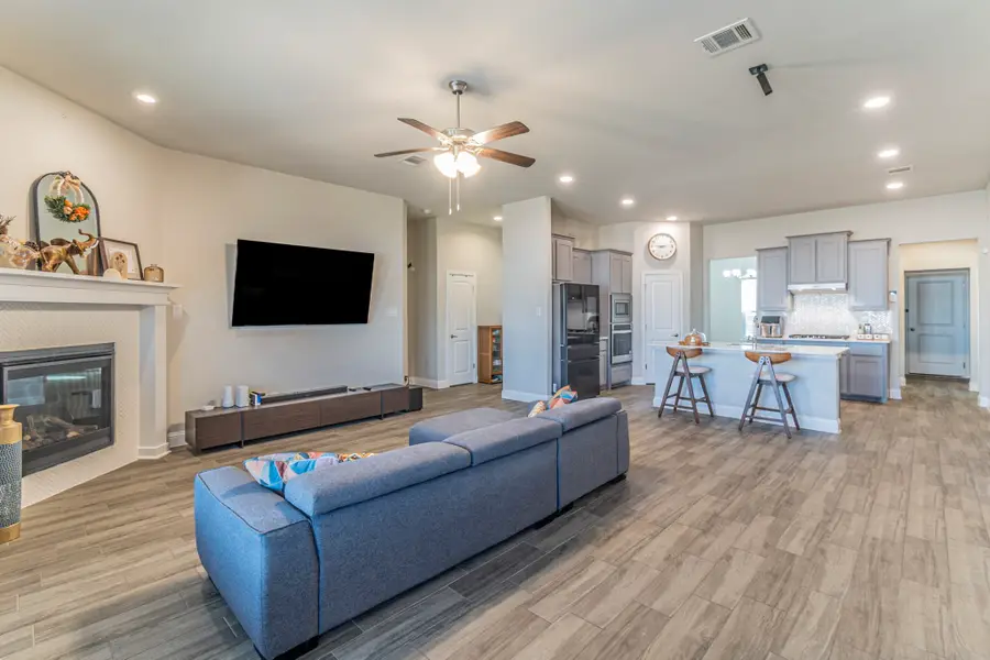 10638 Cherry Tree Way, Grand Prairie, TX 76065 - #2