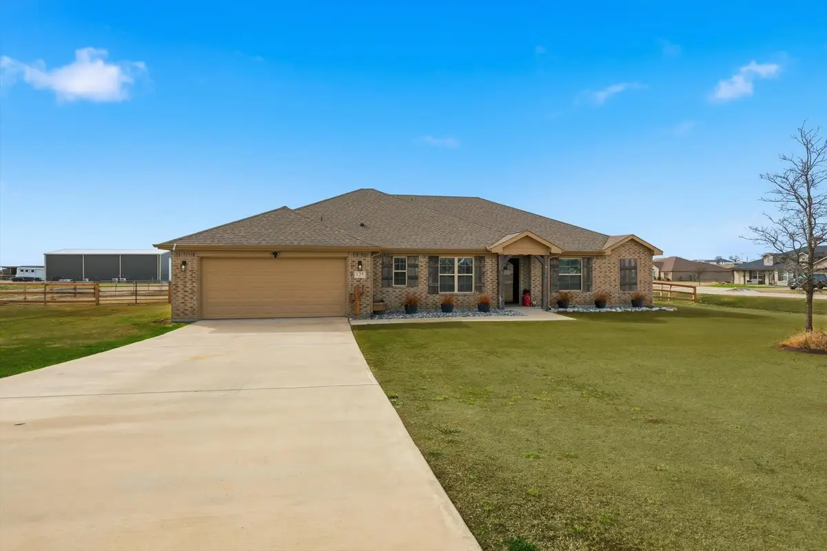 125 Brook Lane, Decatur, TX 76234 - #1