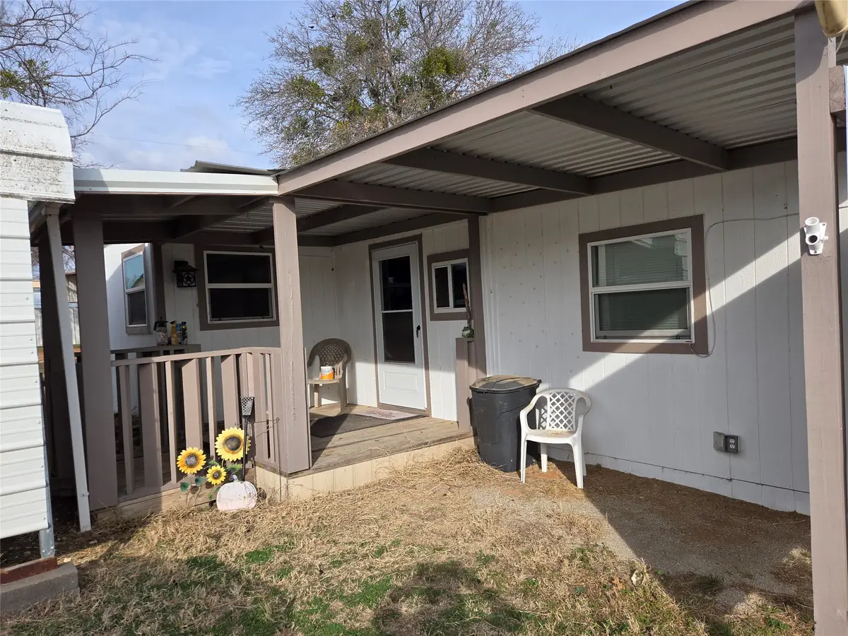 242 Treasure, Comanche, TX 76442 - #1