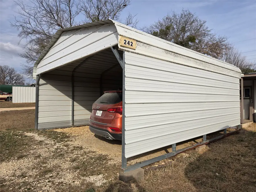 242 Treasure, Comanche, TX 76442 - #2