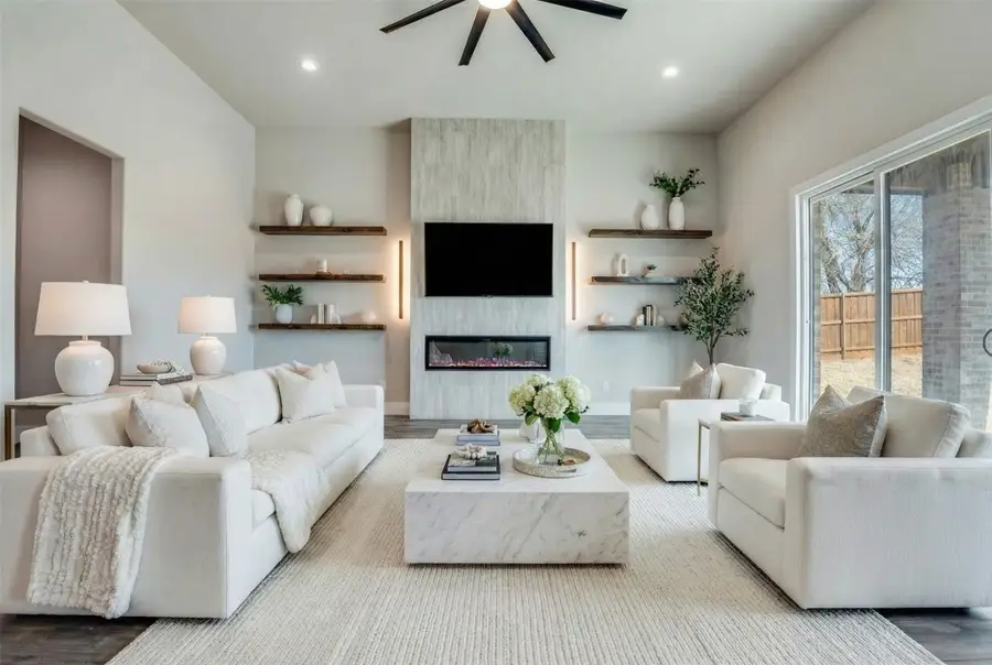 903 Urban Drive, Desoto, TX 75115 - #2