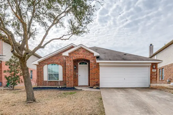 405 Hackberry Drive, Fate, TX 75087