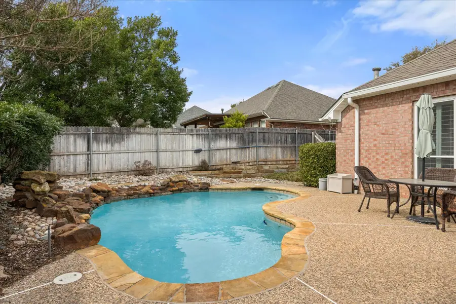 1116 Carousel Drive, Bedford, TX 76021 - #3