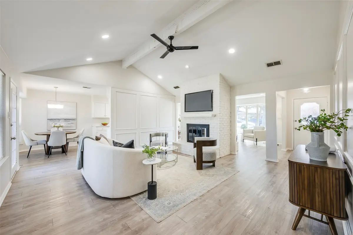 2824 Amber Drive S, Fort Worth, TX 76133 - #1