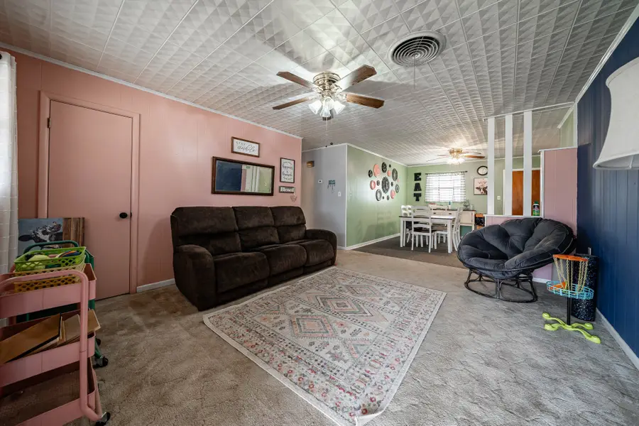 712 E Beauregard Street, Rotan, TX 79546 - #3