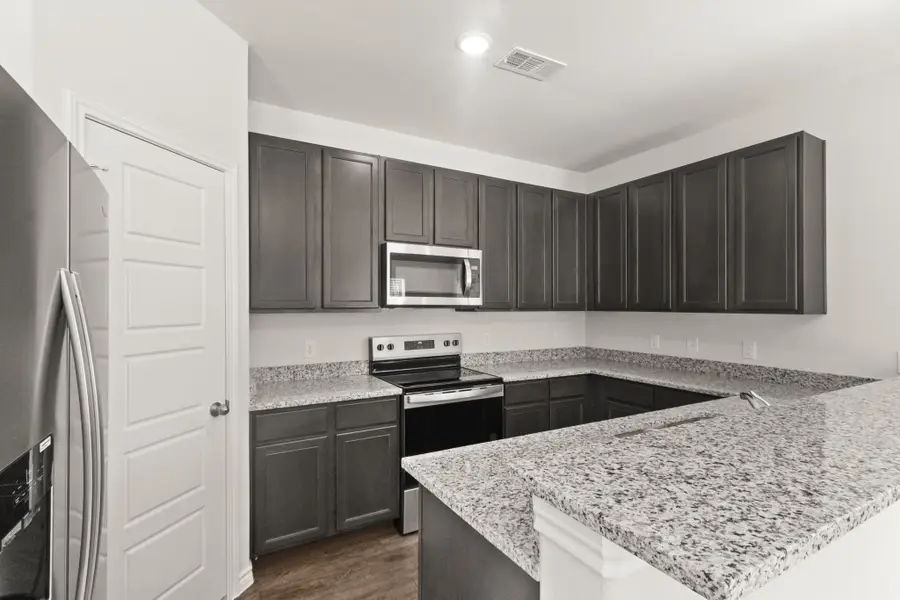 1505 Romans Road, Ennis, TX 75119 - #2