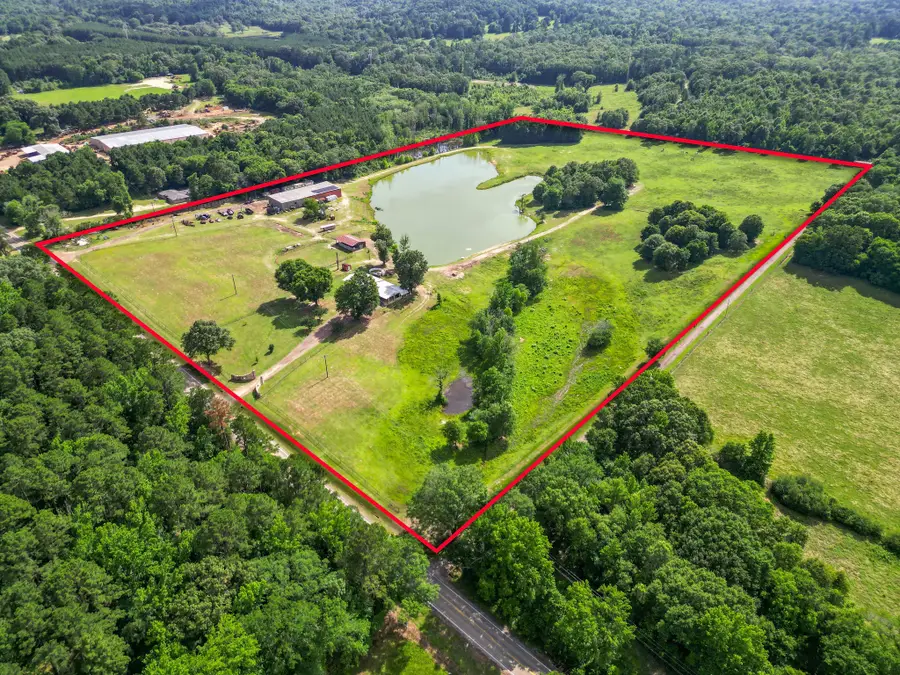 2711 Fm 250 N, Hughes Springs, TX 75656 - #2