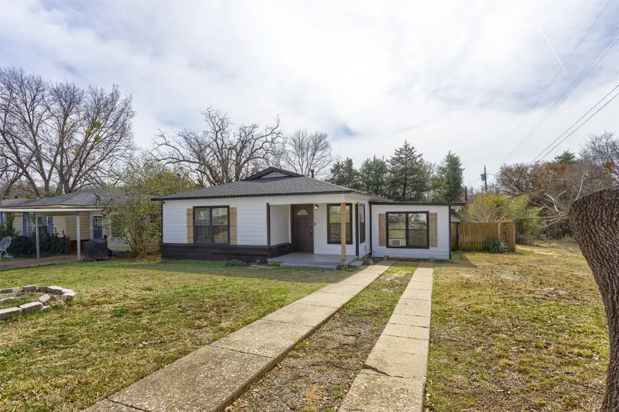 1130 W Heron Street, Denison, TX 75020 - #2