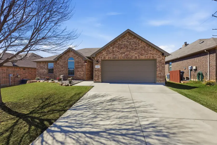 3709 Meadowtrail Lane, Denton, TX 76207 - #2