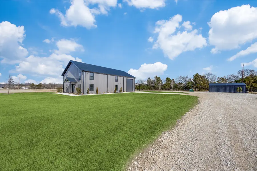 200 Kennedi Drive, Whitesboro, TX 76273 - #2