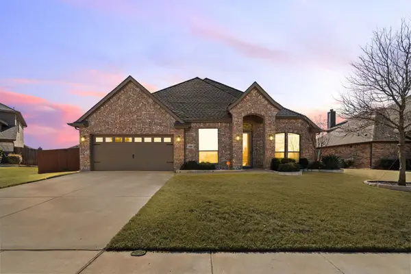 1858 Riviera Drive, Waxahachie, TX 75165