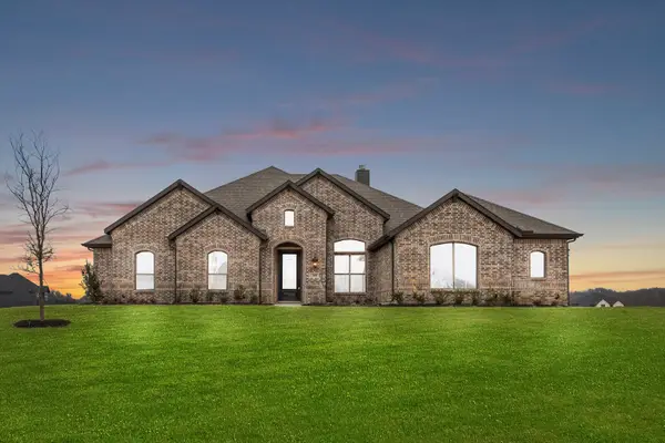 160 Waterview Drive, Gunter, TX 75058