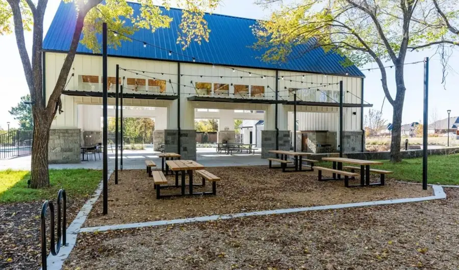 2068 Cuellar Way, Van Alstyne, TX 75495 - #3