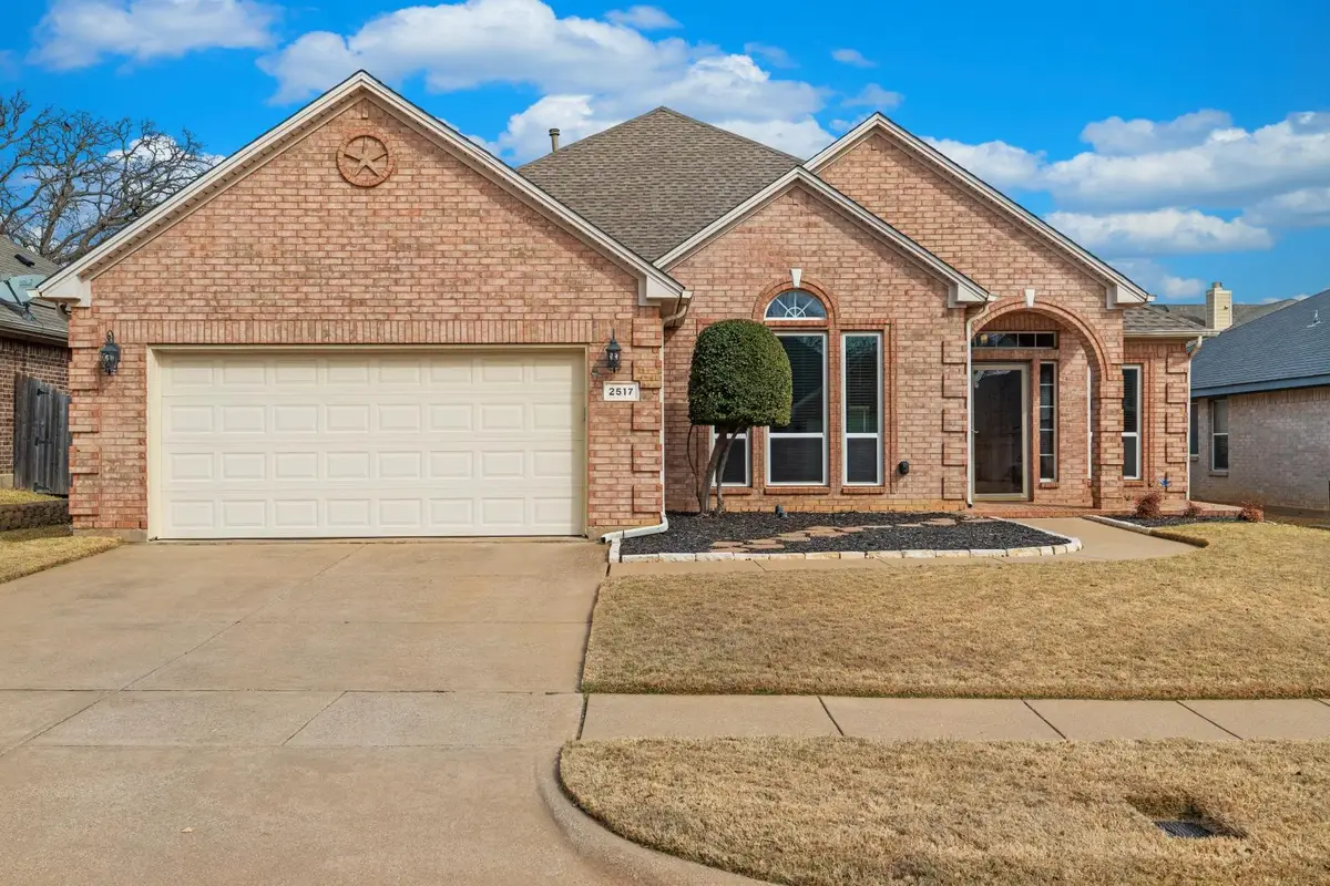2517 Early Bird Drive, Arlington, TX 76001 - #1