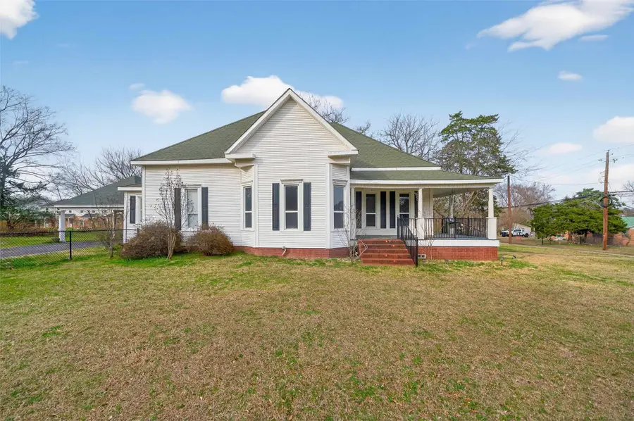 517 S Boyd Street, Lindale, TX 75771 - #2