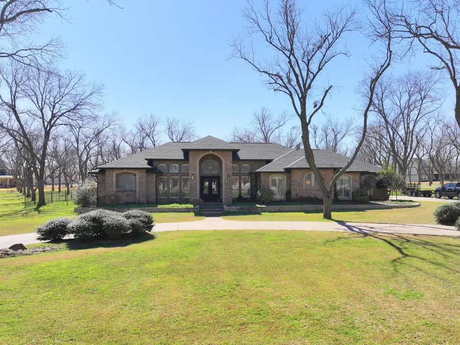 8810 S Hampton Drive, Granbury, TX 76049 - #2