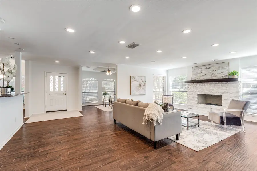 4045 Morman Lane, Addison, TX 75001 - #3