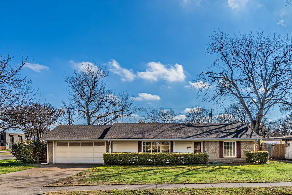 626 Kingston Drive, Irving, TX 75061 - #1