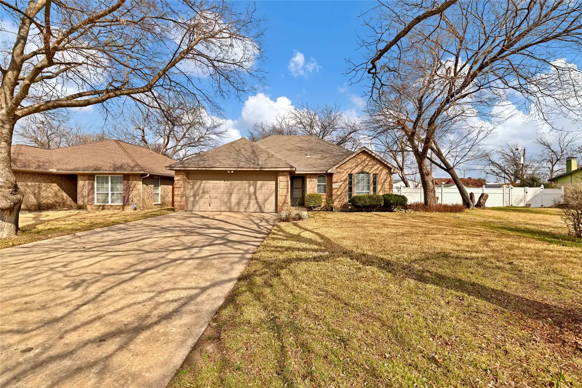 5808 Blackmore Avenue, Fort Worth, TX 76107 - #1
