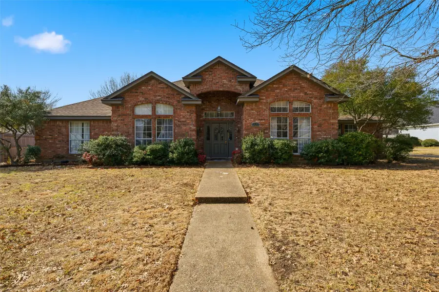 205 Buckingham Place, Hewitt, TX 76643 - #2
