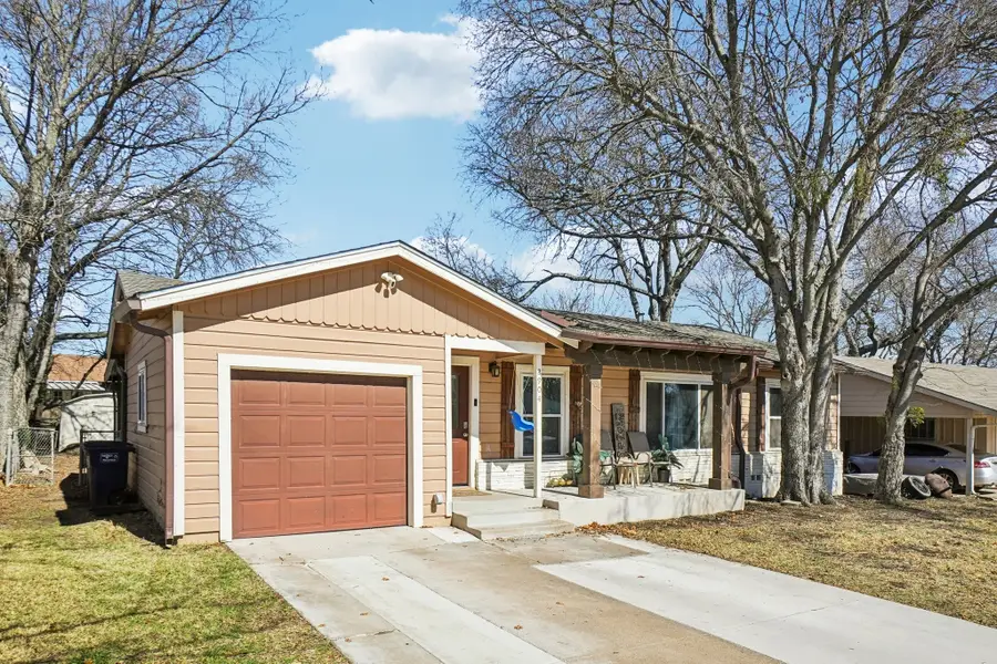 2904 Creston Avenue, Fort Worth, TX 76133 - #2