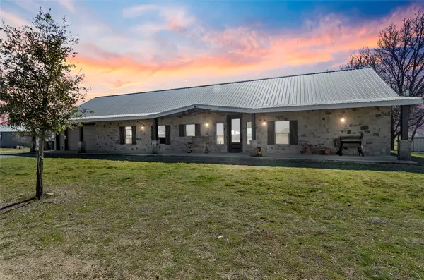 459 Private Road 2625, Decatur, TX 76234