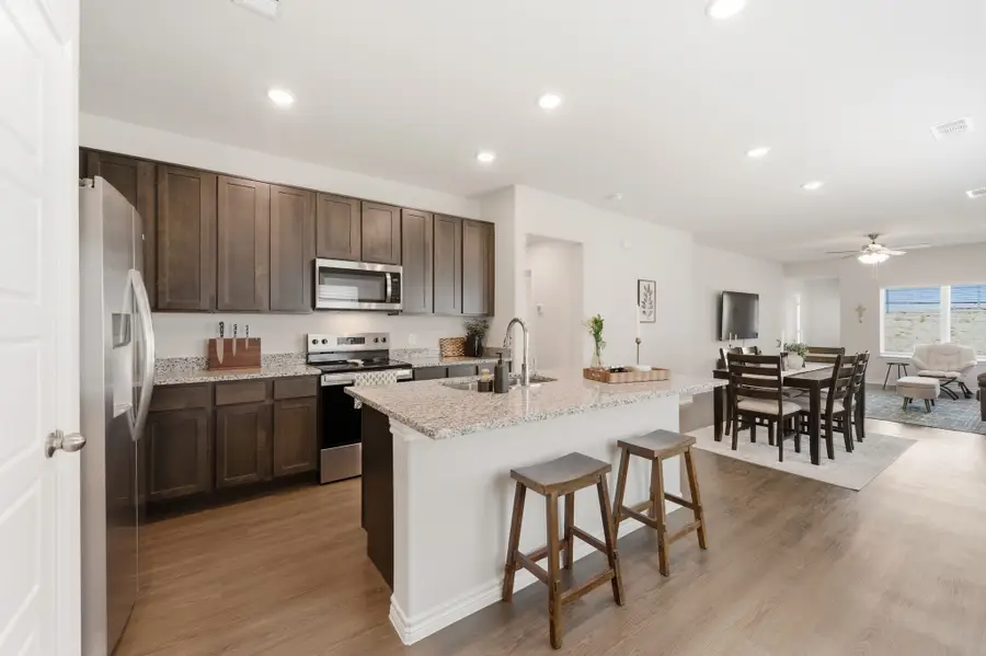 928 Propeller Parkway, Fort Worth, TX 76131 - #2