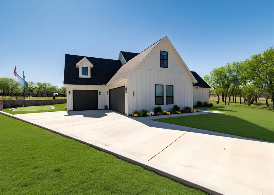 258 Motes Court, Runaway Bay, TX 76426 - #2