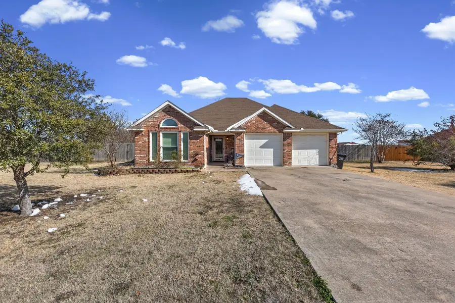 5103 Creek Crossing Drive, Greenville, TX 75402 - #2