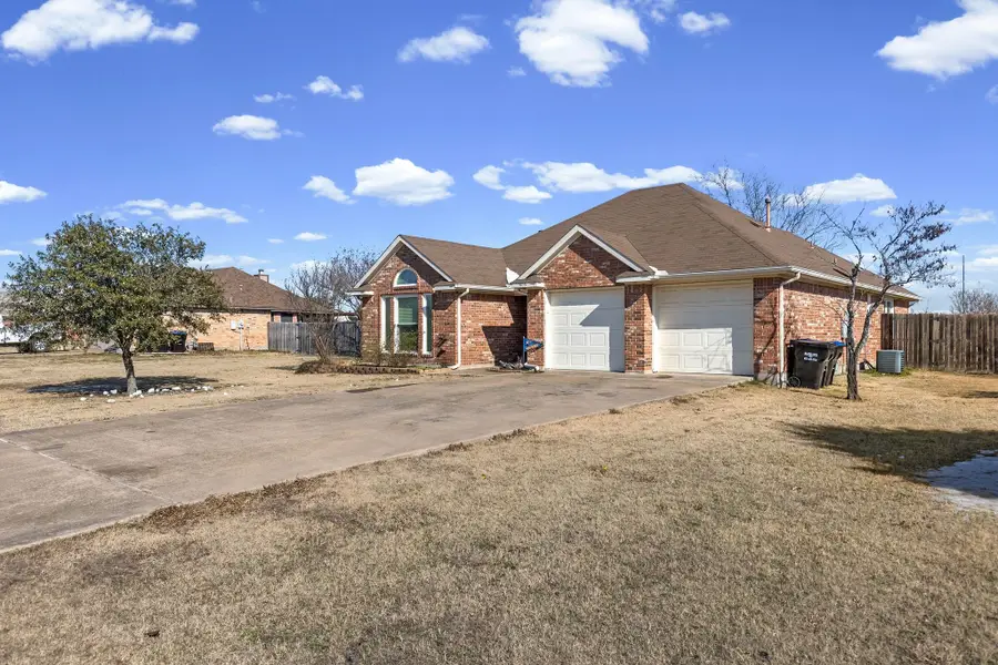 5103 Creek Crossing Drive, Greenville, TX 75402 - #3