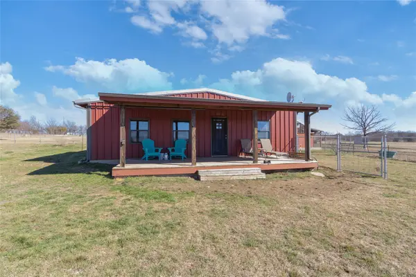 10306 Swafford Road, Justin, TX 76247