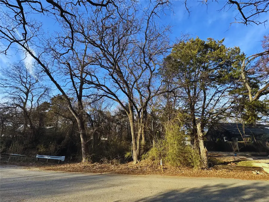 8421 Kingsfield Road, Dallas, TX 75217 - #2