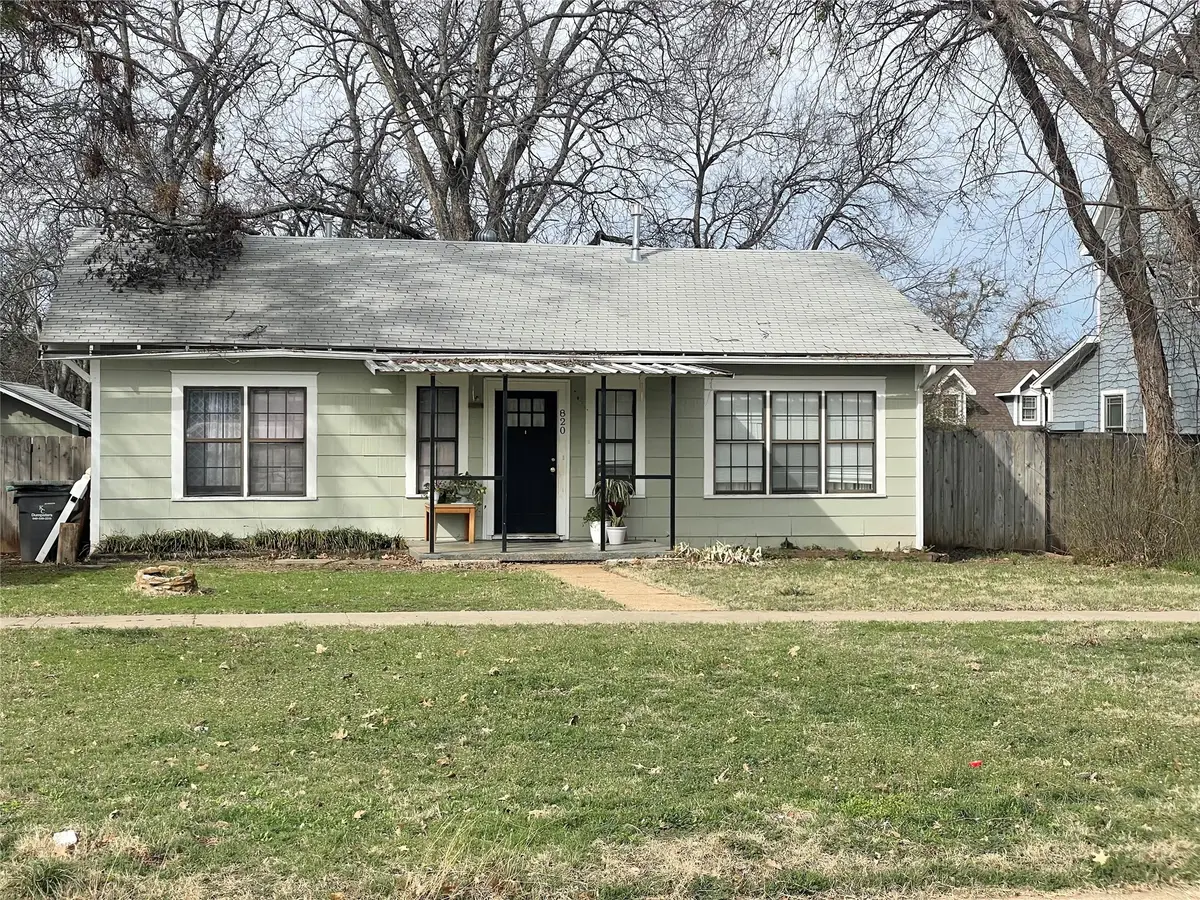 820 Plum Street, Graham, TX 76450 - #1