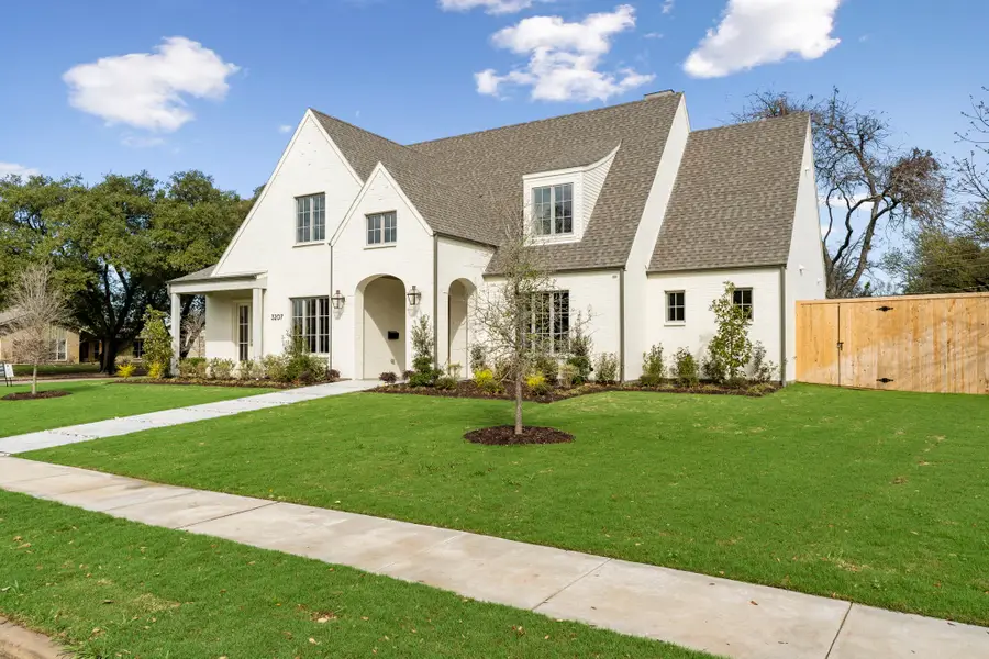 3207 Latham Drive, Dallas, TX 75229 - #3