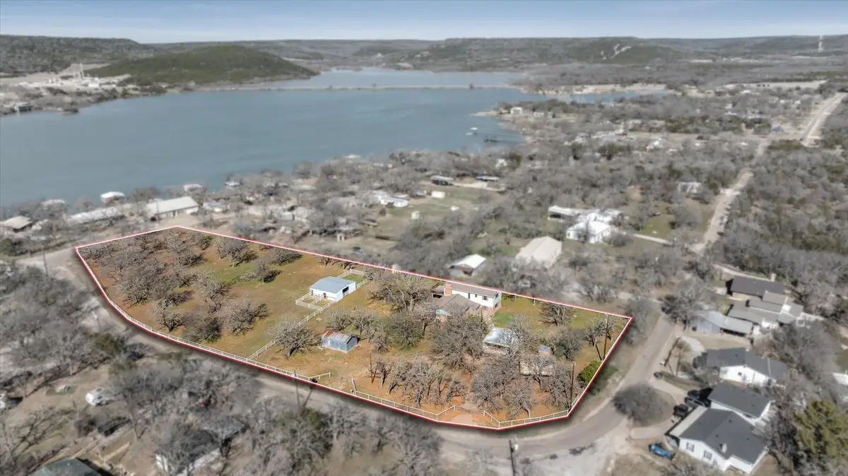 393 Kennon Circle, Palo Pinto, TX 76484 - #1