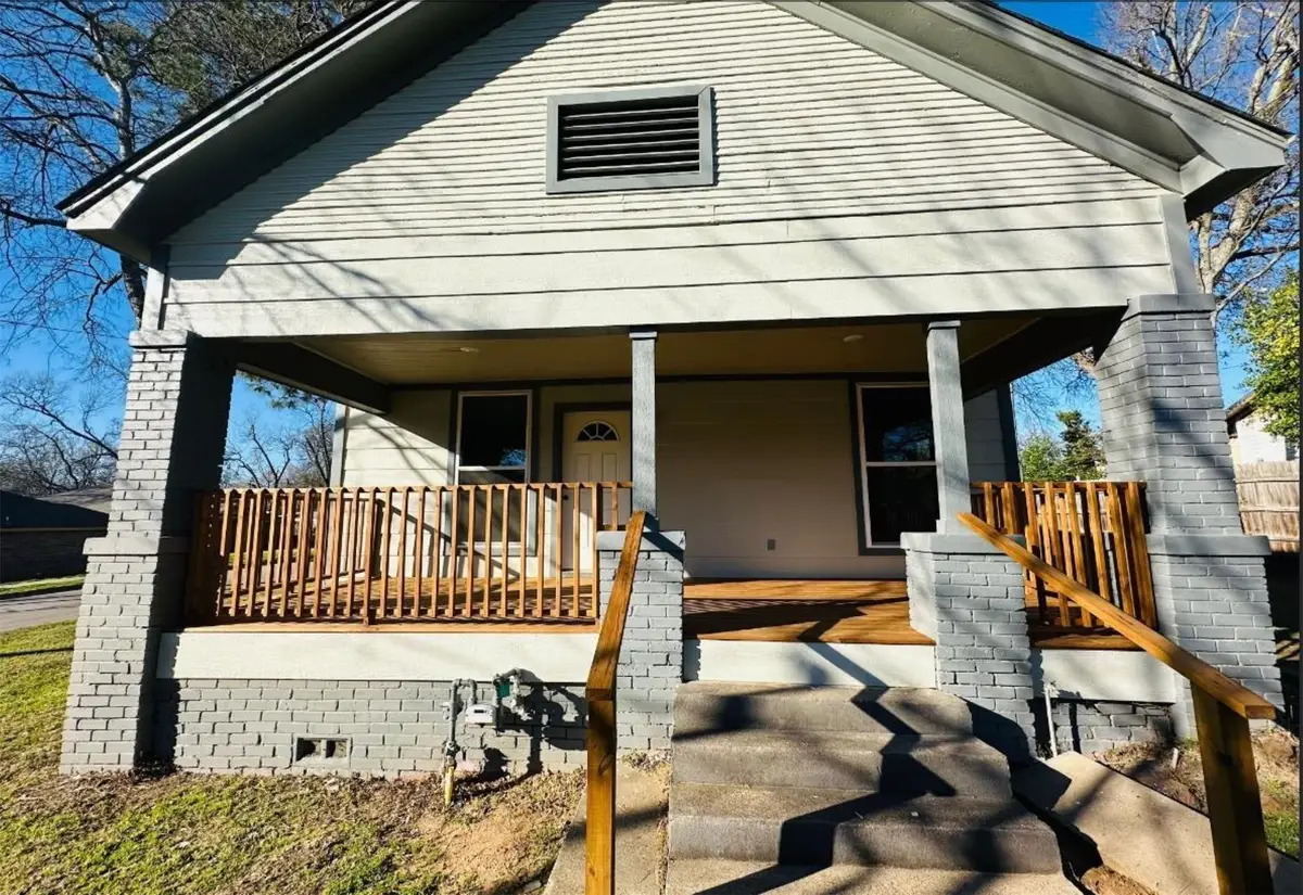 1408 E Houston Street, Tyler, TX 75702 - #1