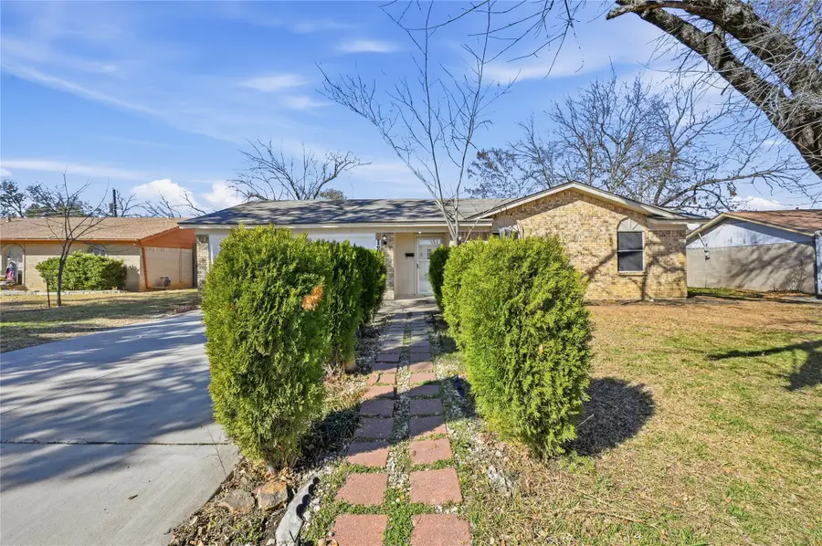 1203 Southmoor Drive, Arlington, TX 76010 - #2