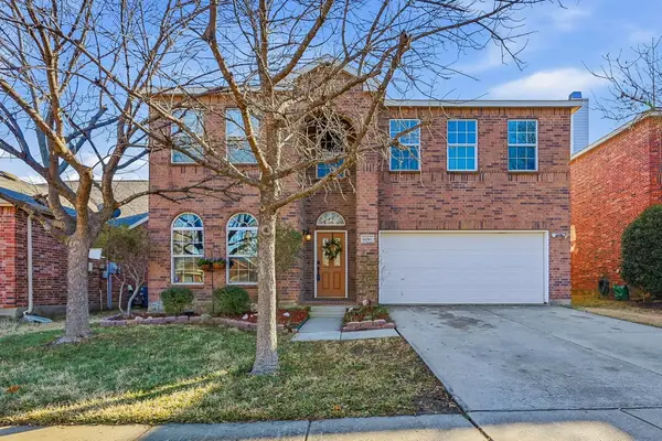 6016 Goldenrod Drive, Denton, TX 76208