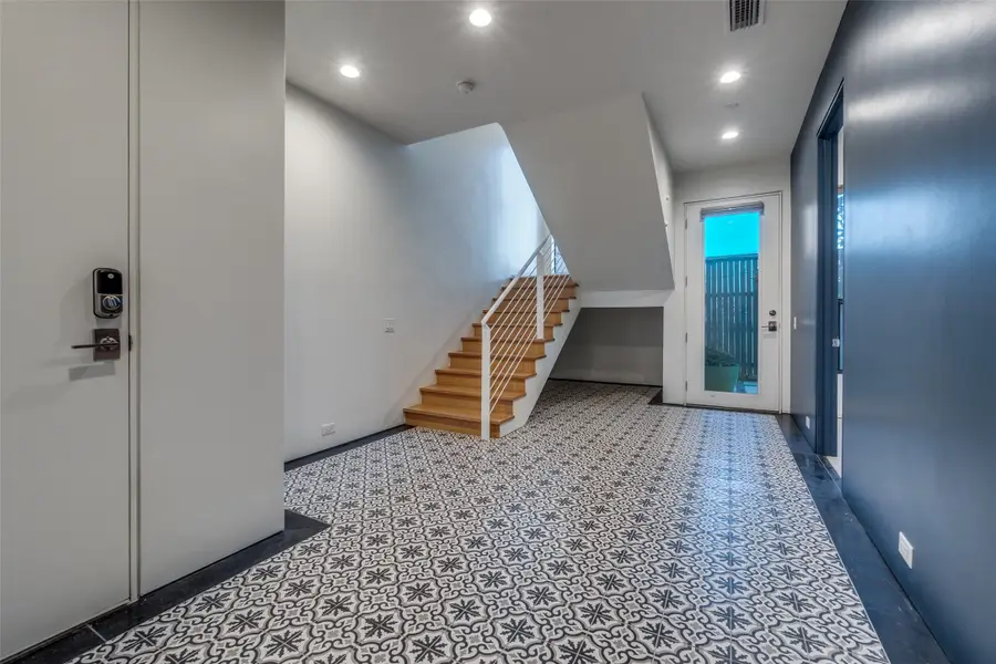 1505 N Haskell Avenue #3, Dallas, TX 75204 - #2