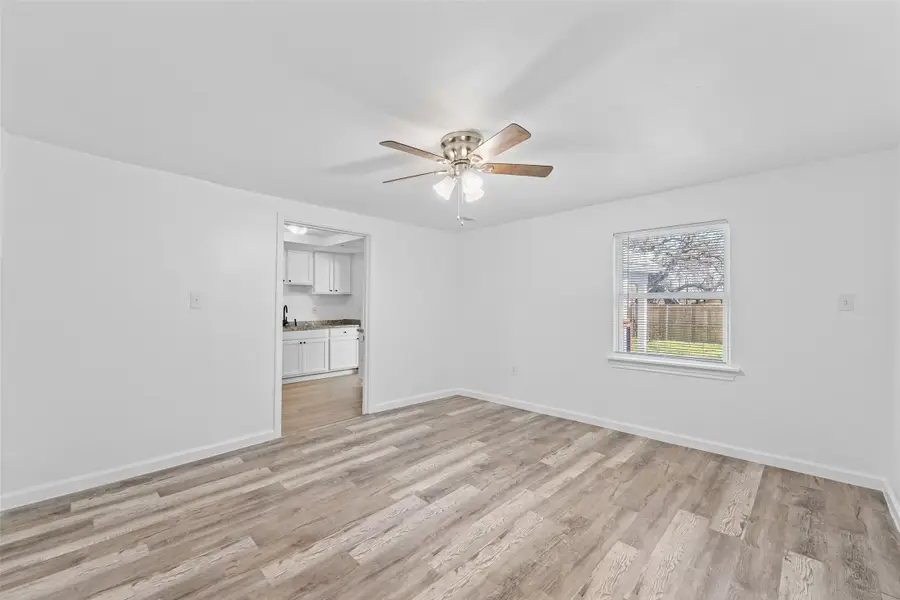 2800 Walker Street, Fort Worth, TX 76105 - #3