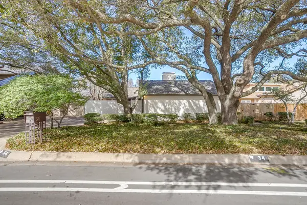 34 Legend Road, Benbrook, TX 76132