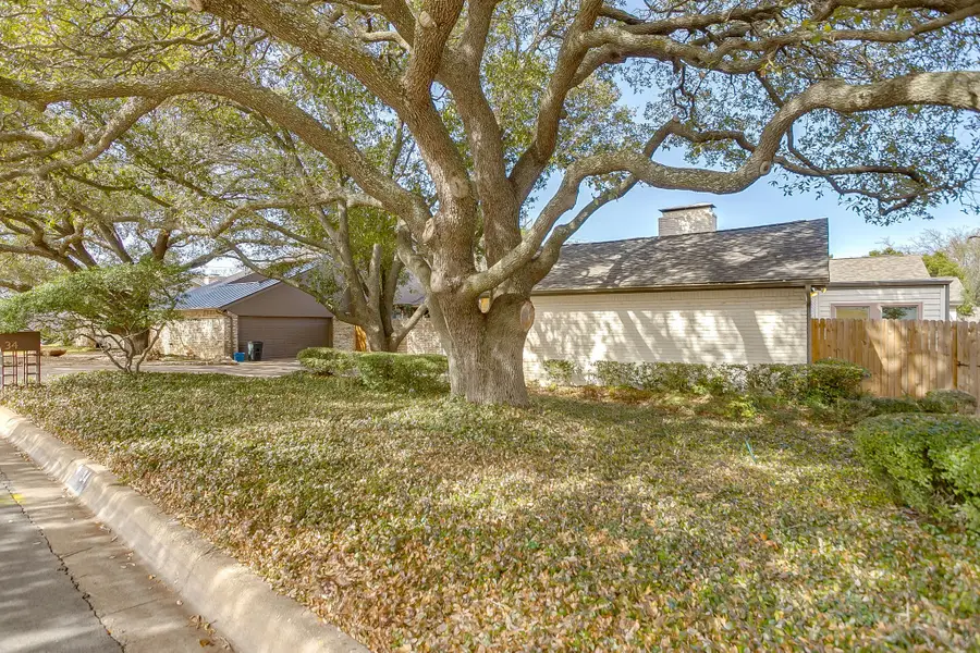 34 Legend Road, Benbrook, TX 76132 - #3