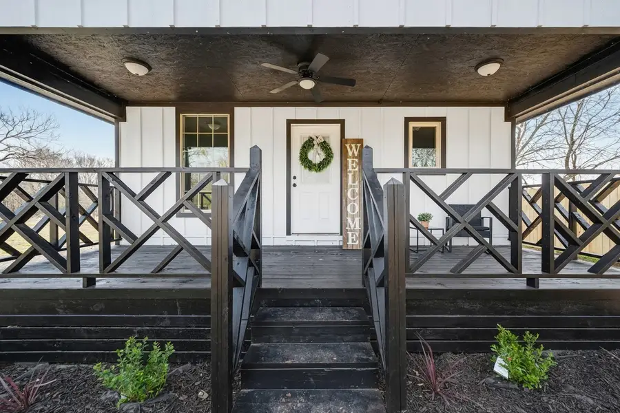 705 S 3rd Street E, Dawson, TX 76639 - #3