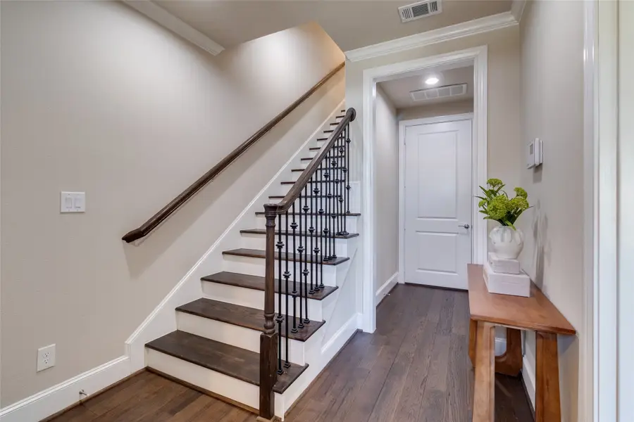 2827 Shelby Avenue, Dallas, TX 75219 - #2